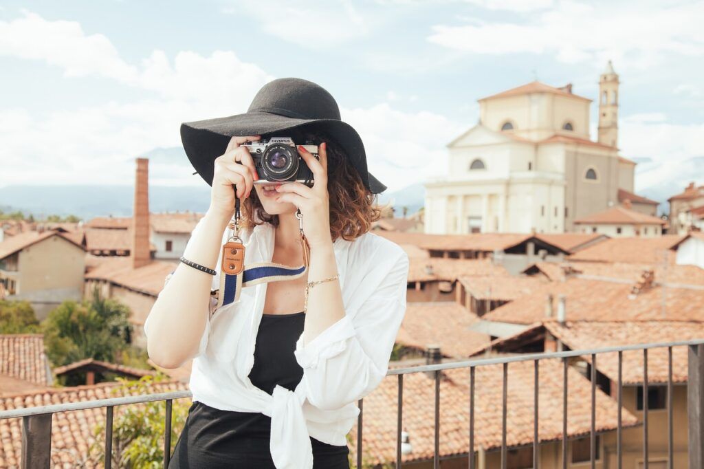 starting a travel business