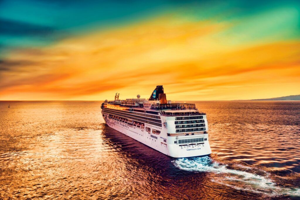 luxury cruise travel agent